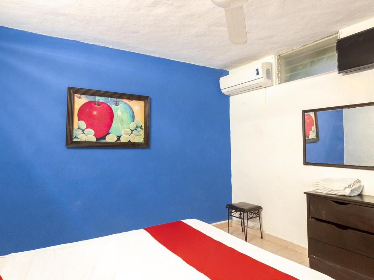 OYO Hotel Aventura Mérida Exterior foto
